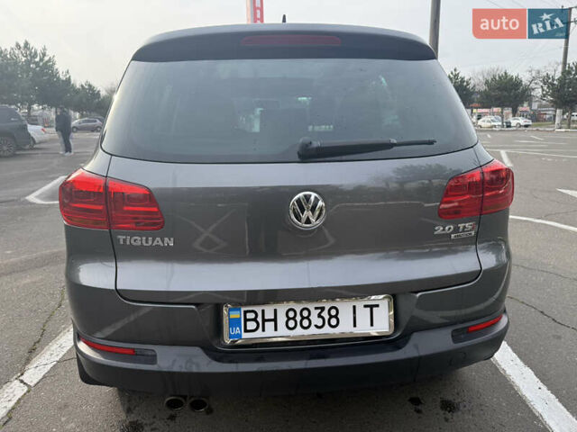 Сірий Фольксваген Тігуан, об'ємом двигуна 1.98 л та пробігом 180 тис. км за 11500 $, фото 16 на Automoto.ua