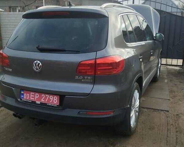 Серый Фольксваген Тигуан, объемом двигателя 1.98 л и пробегом 170 тыс. км за 12500 $, фото 11 на Automoto.ua