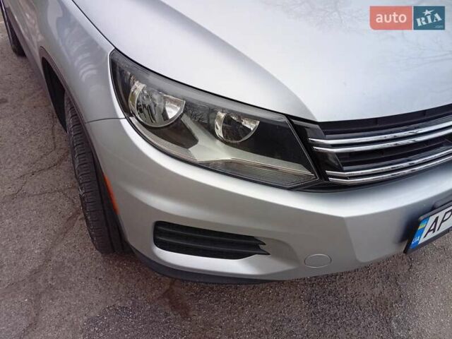 Серый Фольксваген Тигуан, объемом двигателя 1.98 л и пробегом 182 тыс. км за 14500 $, фото 17 на Automoto.ua