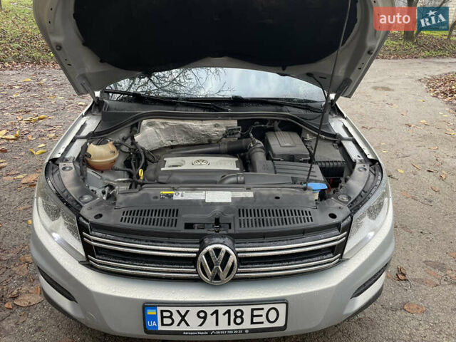 Сірий Фольксваген Тігуан, об'ємом двигуна 1.98 л та пробігом 217 тис. км за 12000 $, фото 2 на Automoto.ua