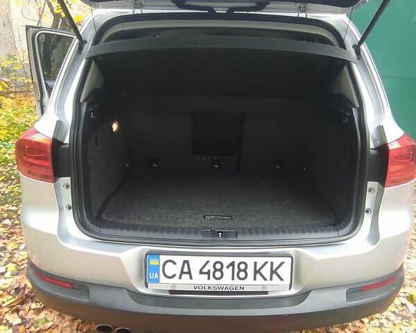 Сірий Фольксваген Тігуан, об'ємом двигуна 1.98 л та пробігом 148 тис. км за 14200 $, фото 4 на Automoto.ua