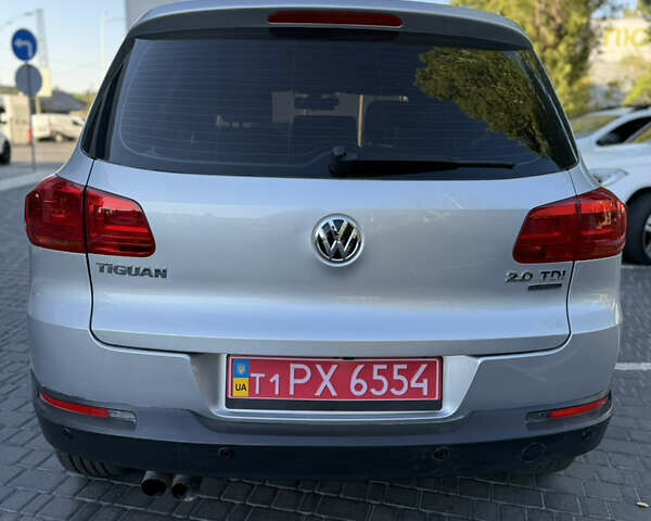 Сірий Фольксваген Тігуан, об'ємом двигуна 2 л та пробігом 74 тис. км за 16500 $, фото 15 на Automoto.ua