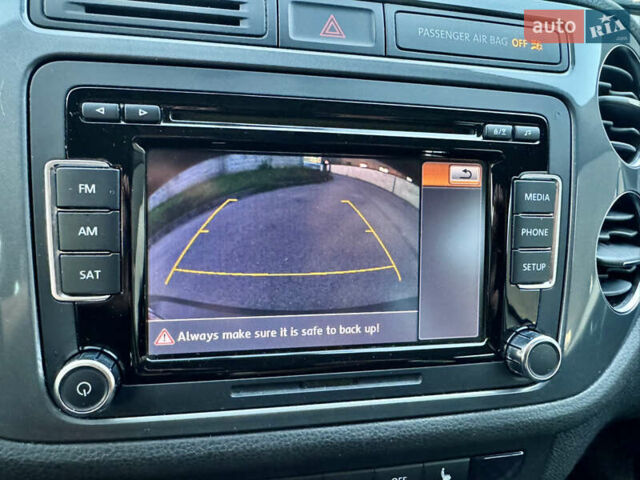 Серый Фольксваген Тигуан, объемом двигателя 1.98 л и пробегом 250 тыс. км за 9900 $, фото 31 на Automoto.ua