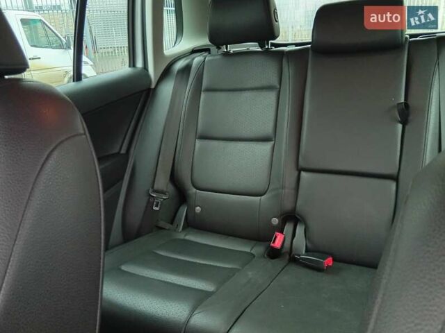 Серый Фольксваген Тигуан, объемом двигателя 1.98 л и пробегом 182 тыс. км за 14500 $, фото 16 на Automoto.ua