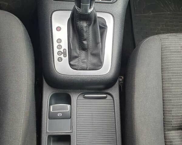 Сірий Фольксваген Тігуан, об'ємом двигуна 1.98 л та пробігом 90 тис. км за 13500 $, фото 15 на Automoto.ua