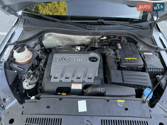 Сірий Фольксваген Тігуан, об'ємом двигуна 2 л та пробігом 74 тис. км за 16500 $, фото 45 на Automoto.ua