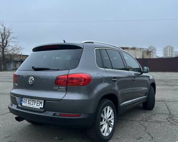 Серый Фольксваген Тигуан, объемом двигателя 1.97 л и пробегом 144 тыс. км за 16000 $, фото 7 на Automoto.ua