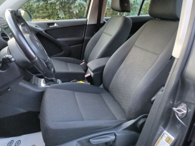 Серый Фольксваген Тигуан, объемом двигателя 2 л и пробегом 160 тыс. км за 8899 $, фото 6 на Automoto.ua