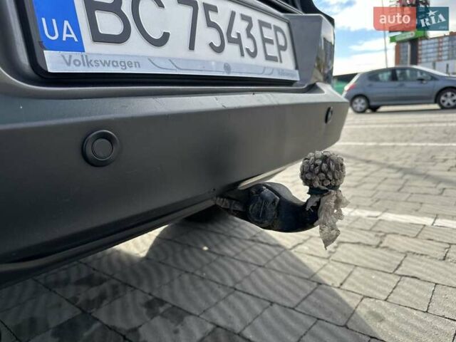 Сірий Фольксваген Тігуан, об'ємом двигуна 1.97 л та пробігом 135 тис. км за 13700 $, фото 32 на Automoto.ua