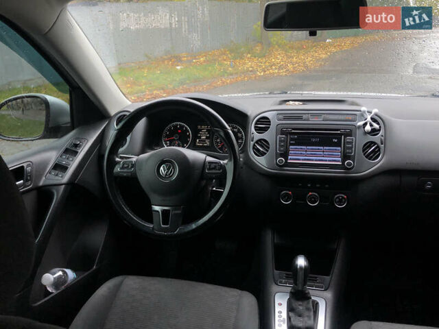 Сірий Фольксваген Тігуан, об'ємом двигуна 1.98 л та пробігом 197 тис. км за 13500 $, фото 30 на Automoto.ua