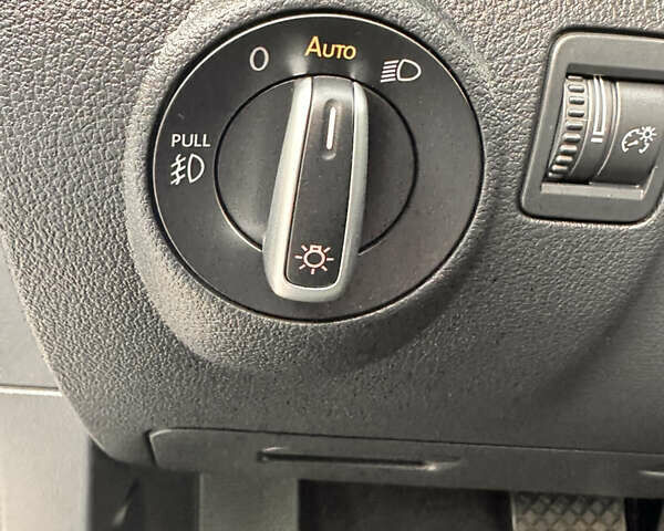 Серый Фольксваген Тигуан, объемом двигателя 1.98 л и пробегом 64 тыс. км за 15300 $, фото 38 на Automoto.ua