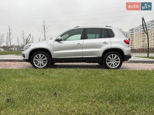 Серый Фольксваген Тигуан, объемом двигателя 2 л и пробегом 125 тыс. км за 14999 $, фото 9 на Automoto.ua