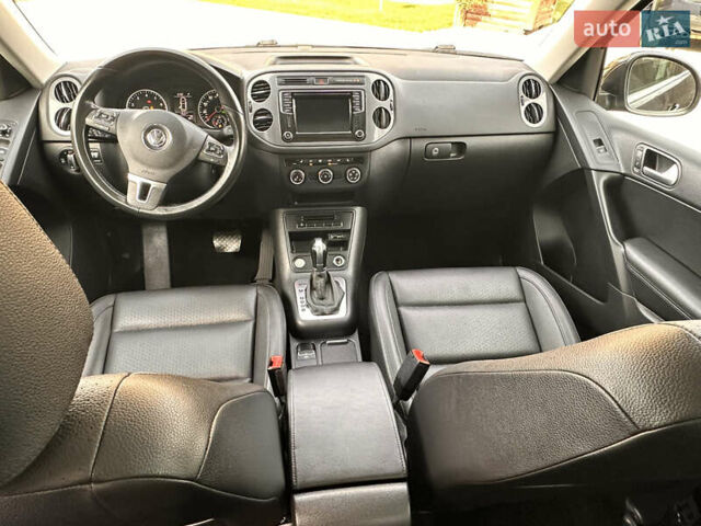 Серый Фольксваген Тигуан, объемом двигателя 1.98 л и пробегом 64 тыс. км за 15300 $, фото 42 на Automoto.ua