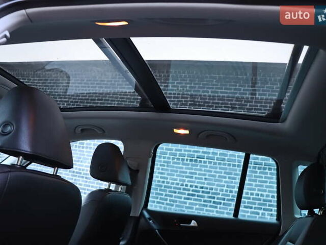 Сірий Фольксваген Тігуан, об'ємом двигуна 2 л та пробігом 150 тис. км за 13999 $, фото 8 на Automoto.ua