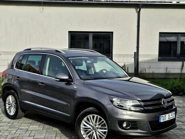 Серый Фольксваген Тигуан, объемом двигателя 2 л и пробегом 180 тыс. км за 8600 $, фото 3 на Automoto.ua