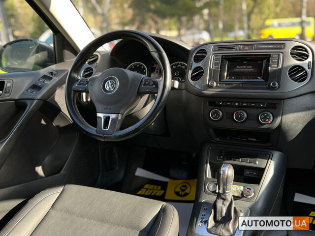 Сірий Фольксваген Тігуан, об'ємом двигуна 2 л та пробігом 243 тис. км за 13200 $, фото 11 на Automoto.ua