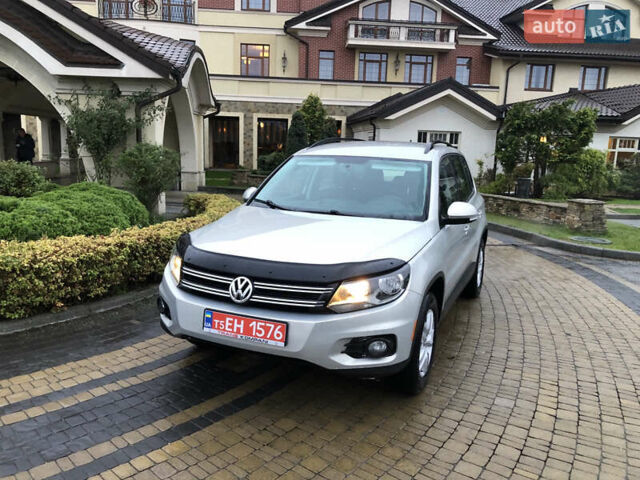 Сірий Фольксваген Тігуан, об'ємом двигуна 1.97 л та пробігом 214 тис. км за 12500 $, фото 5 на Automoto.ua