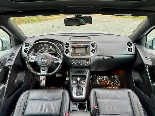 Серый Фольксваген Тигуан, объемом двигателя 2 л и пробегом 77 тыс. км за 9000 $, фото 9 на Automoto.ua