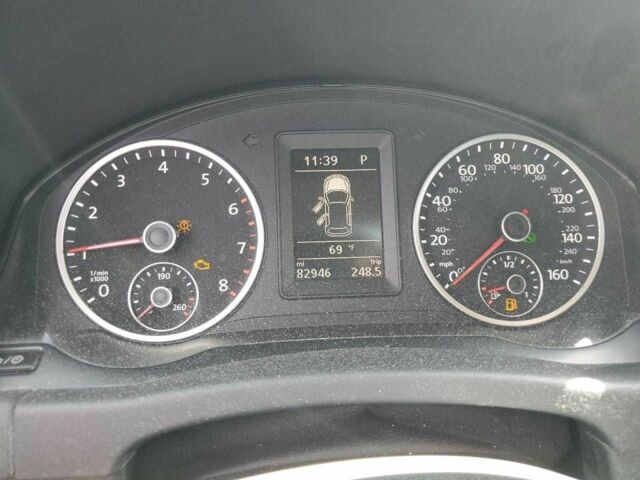 Серый Фольксваген Тигуан, объемом двигателя 0 л и пробегом 82 тыс. км за 1500 $, фото 8 на Automoto.ua