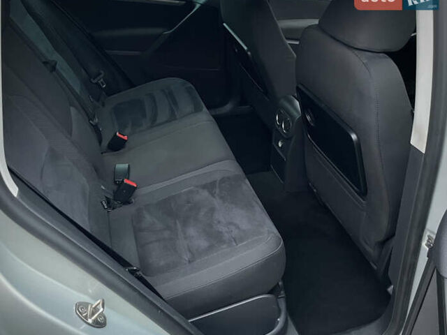 Серый Фольксваген Тигуан, объемом двигателя 2 л и пробегом 165 тыс. км за 15500 $, фото 38 на Automoto.ua