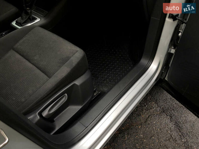 Сірий Фольксваген Тігуан, об'ємом двигуна 1.98 л та пробігом 197 тис. км за 13500 $, фото 36 на Automoto.ua