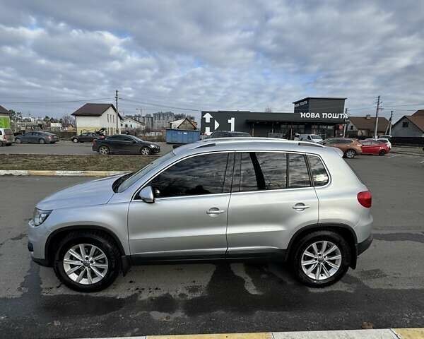 Серый Фольксваген Тигуан, объемом двигателя 1.97 л и пробегом 110 тыс. км за 19500 $, фото 1 на Automoto.ua