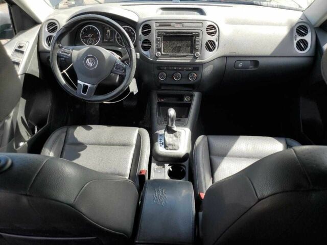 Серый Фольксваген Тигуан, объемом двигателя 0 л и пробегом 82 тыс. км за 1500 $, фото 7 на Automoto.ua