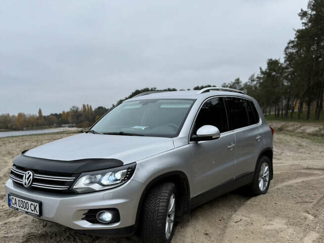 Сірий Фольксваген Тігуан, об'ємом двигуна 1.97 л та пробігом 192 тис. км за 17250 $, фото 2 на Automoto.ua