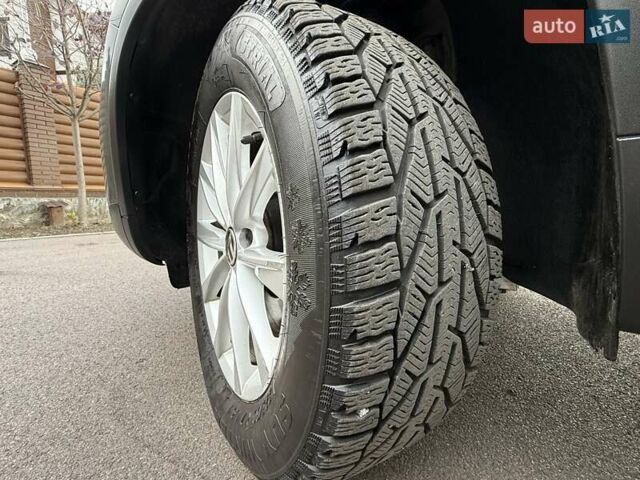 Фольксваген Тигуан 2015 в Борисполе на Automoto.ua Серый Фольксваген Тигуан, объемом двигателя 1.97 л и пробегом 169 тыс. км за 16500 $, фото 75 на Automoto.ua