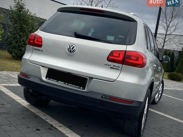 Серый Фольксваген Тигуан, объемом двигателя 2 л и пробегом 165 тыс. км за 15500 $, фото 15 на Automoto.ua
