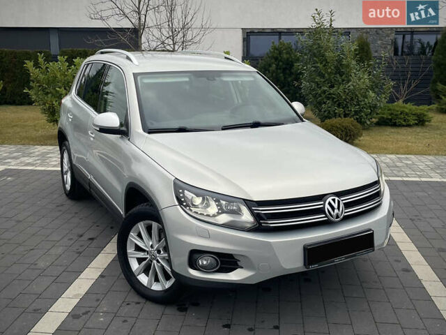 Серый Фольксваген Тигуан, объемом двигателя 2 л и пробегом 165 тыс. км за 15500 $, фото 21 на Automoto.ua