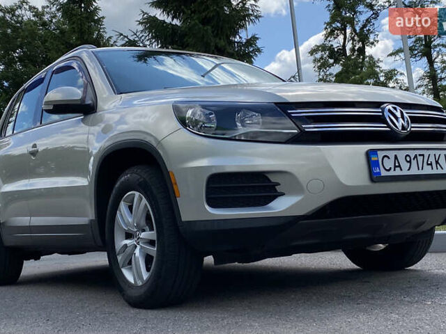 Сірий Фольксваген Тігуан, об'ємом двигуна 2 л та пробігом 224 тис. км за 13900 $, фото 14 на Automoto.ua
