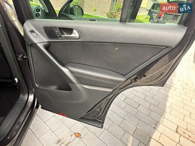 Серый Фольксваген Тигуан, объемом двигателя 1.98 л и пробегом 64 тыс. км за 15300 $, фото 36 на Automoto.ua