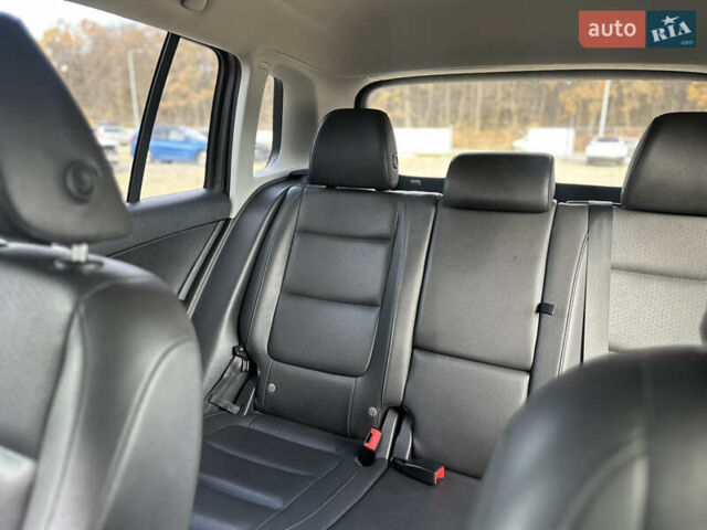 Серый Фольксваген Тигуан, объемом двигателя 2 л и пробегом 170 тыс. км за 12500 $, фото 15 на Automoto.ua