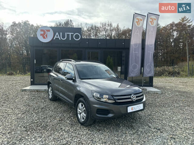 Серый Фольксваген Тигуан, объемом двигателя 2 л и пробегом 170 тыс. км за 12500 $, фото 7 на Automoto.ua
