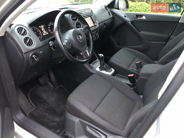 Сірий Фольксваген Тігуан, об'ємом двигуна 1.97 л та пробігом 214 тис. км за 12500 $, фото 19 на Automoto.ua