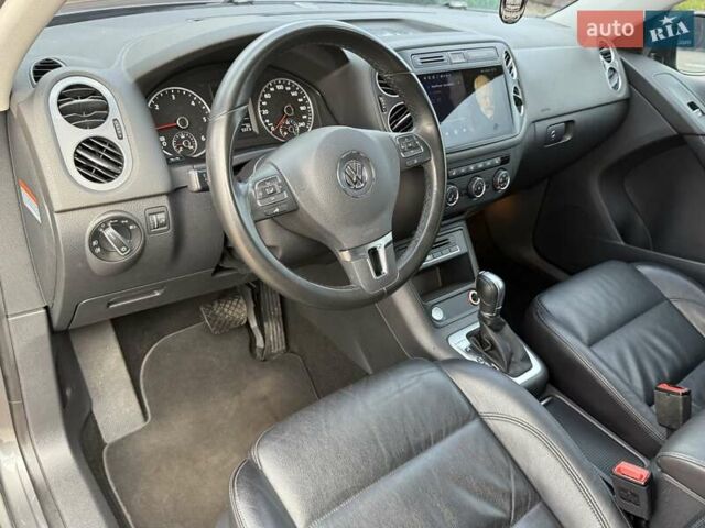 Фольксваген Тигуан 2015 в Борисполе на Automoto.ua Серый Фольксваген Тигуан, объемом двигателя 1.97 л и пробегом 169 тыс. км за 16500 $, фото 41 на Automoto.ua