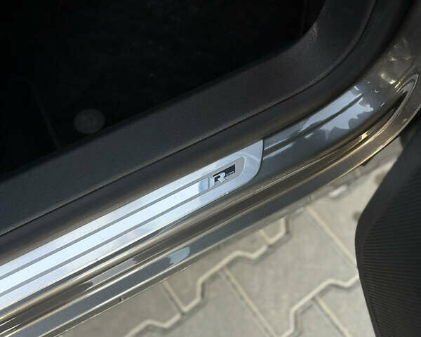 Серый Фольксваген Тигуан, объемом двигателя 2 л и пробегом 163 тыс. км за 14300 $, фото 15 на Automoto.ua