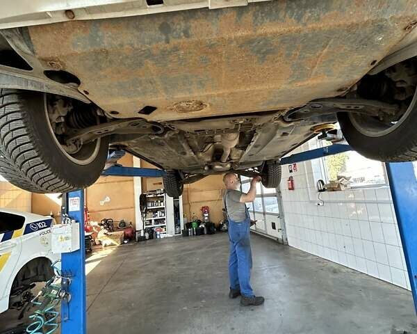 Сірий Фольксваген Тігуан, об'ємом двигуна 1.98 л та пробігом 135 тис. км за 12500 $, фото 17 на Automoto.ua