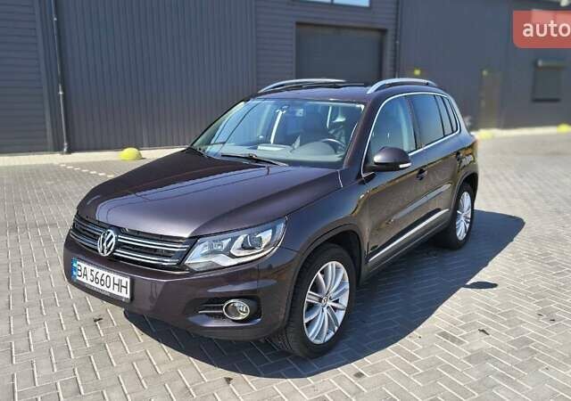 Серый Фольксваген Тигуан, объемом двигателя 1.98 л и пробегом 95 тыс. км за 13500 $, фото 6 на Automoto.ua