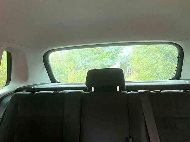 Серый Фольксваген Тигуан, объемом двигателя 2 л и пробегом 159 тыс. км за 16000 $, фото 4 на Automoto.ua