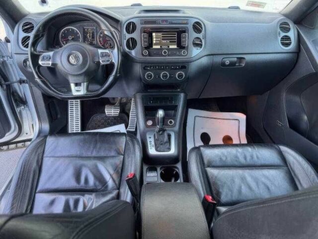 Серый Фольксваген Тигуан, объемом двигателя 2 л и пробегом 99 тыс. км за 7500 $, фото 13 на Automoto.ua