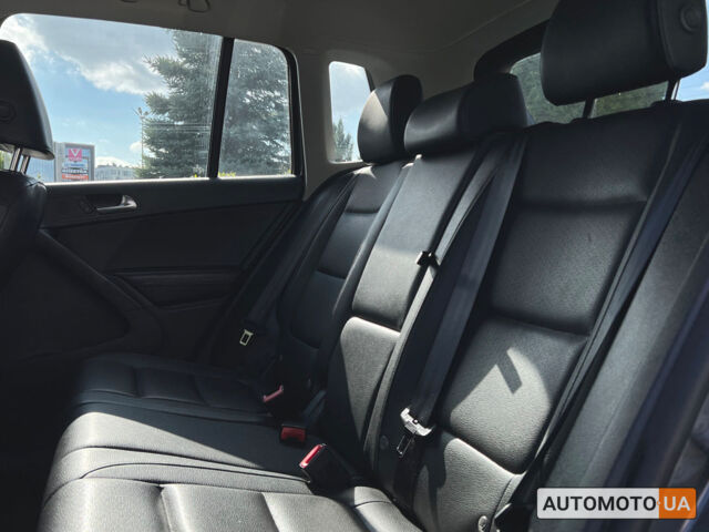 Сірий Фольксваген Тігуан, об'ємом двигуна 2 л та пробігом 243 тис. км за 13200 $, фото 9 на Automoto.ua