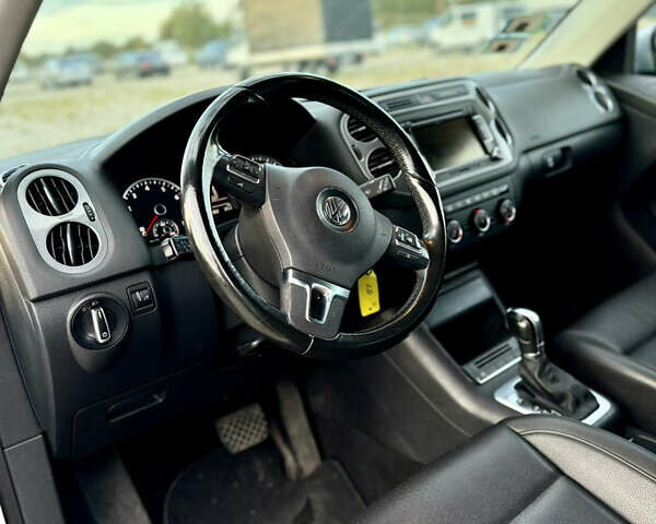 Серый Фольксваген Тигуан, объемом двигателя 1.98 л и пробегом 150 тыс. км за 13999 $, фото 18 на Automoto.ua