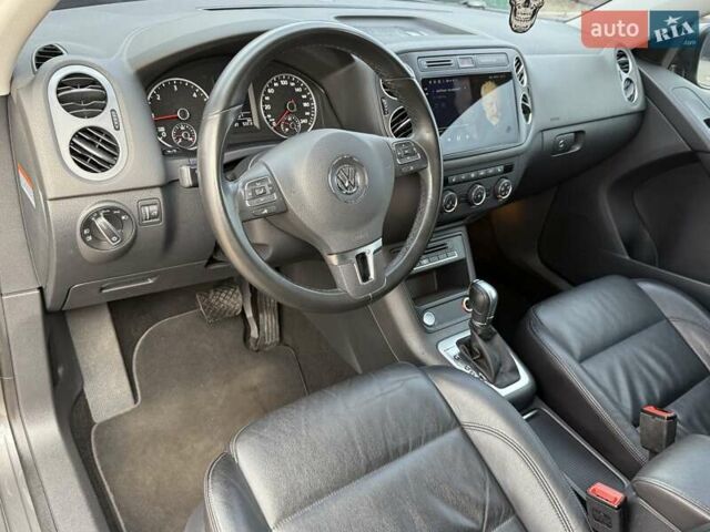Фольксваген Тигуан 2015 в Борисполе на Automoto.ua Серый Фольксваген Тигуан, объемом двигателя 1.97 л и пробегом 169 тыс. км за 16500 $, фото 42 на Automoto.ua