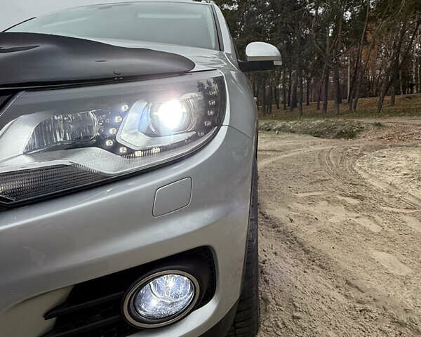 Сірий Фольксваген Тігуан, об'ємом двигуна 1.97 л та пробігом 192 тис. км за 17250 $, фото 10 на Automoto.ua