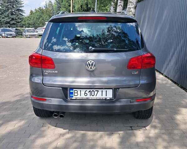 Серый Фольксваген Тигуан, объемом двигателя 1.98 л и пробегом 198 тыс. км за 14500 $, фото 22 на Automoto.ua