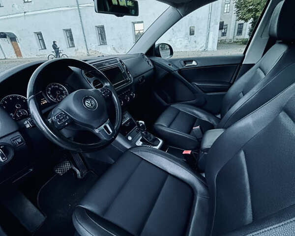 Серый Фольксваген Тигуан, объемом двигателя 1.98 л и пробегом 199 тыс. км за 13000 $, фото 9 на Automoto.ua