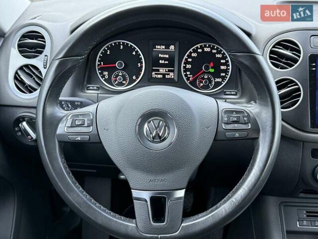 Фольксваген Тигуан 2015 в Борисполе на Automoto.ua Серый Фольксваген Тигуан, объемом двигателя 1.97 л и пробегом 169 тыс. км за 16500 $, фото 63 на Automoto.ua