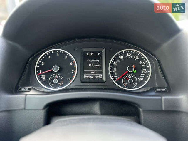 Серый Фольксваген Тигуан, объемом двигателя 2 л и пробегом 170 тыс. км за 12500 $, фото 12 на Automoto.ua